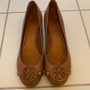 Tory Burch brown leather shoes
